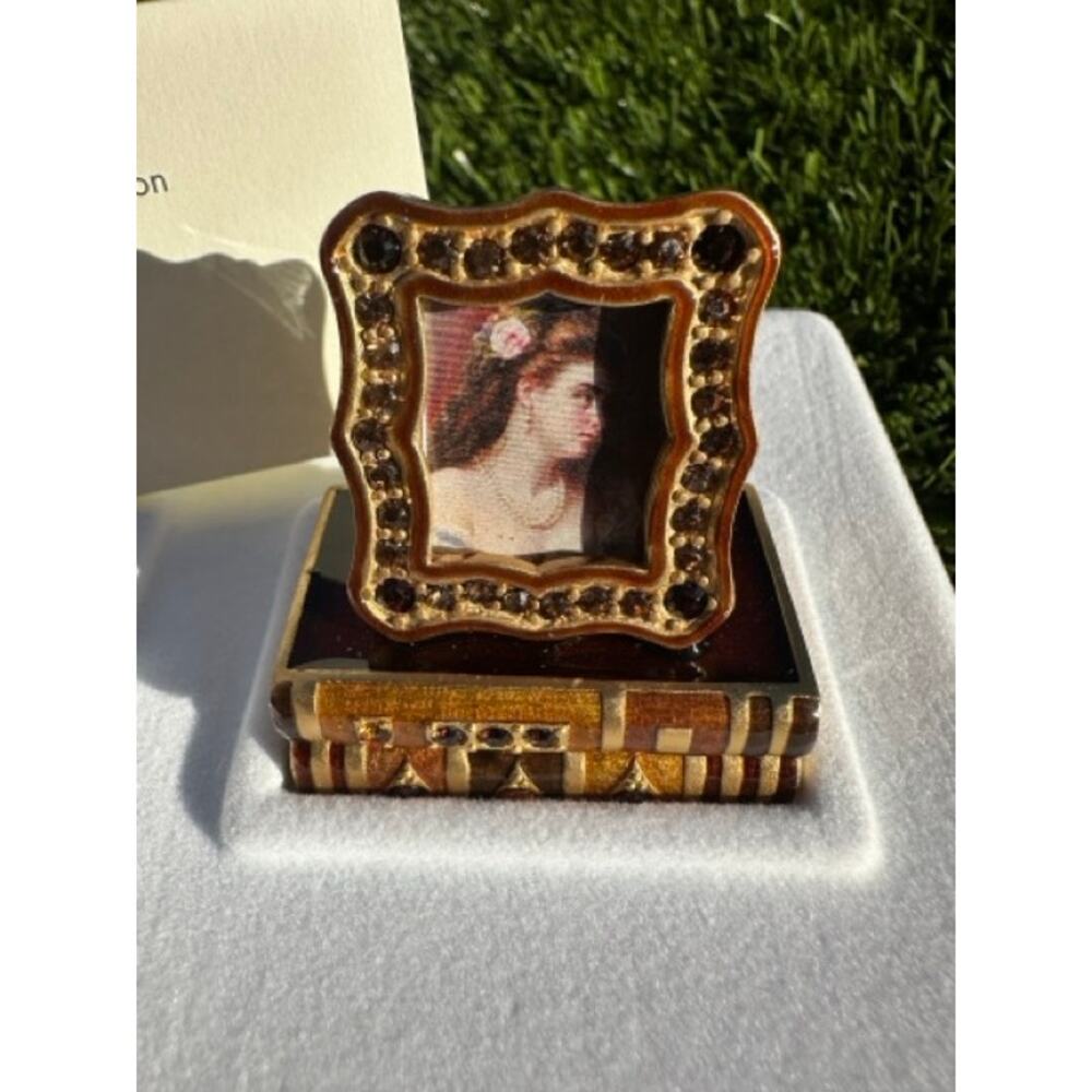 ESTEE LAUDER PERFUME COMPACT RARE 2002 ROMANTIC EDITION MIBB ~ BEAUTIFUL - Picture 5 of 16